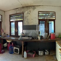 I feel so sorry for the poor cook that has to work in this kitchen every day